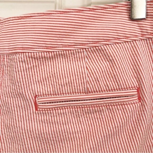 Tommy Bahama | Seersucker Coral & White Stripe Tracy Trouser Shorts Size 10 - Picture 3 of 5